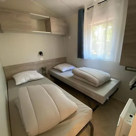 Prestige 641 Parque de Campismo *